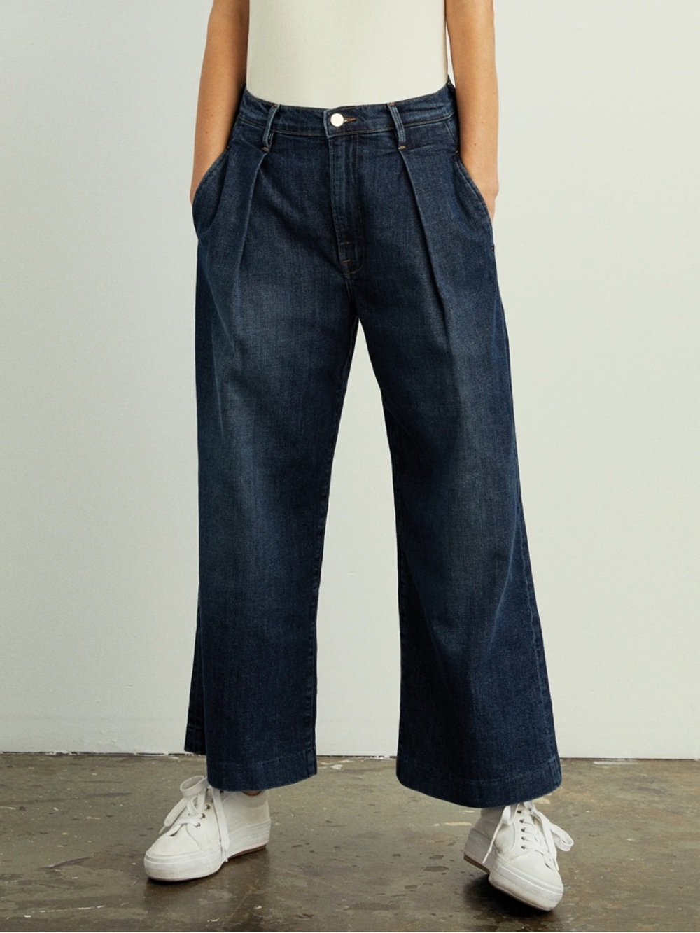 goop x Frame Deep Pleat Crop Palazzo Jeans